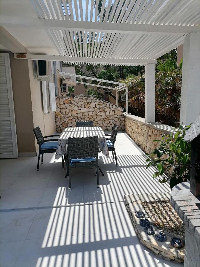 Apartment Nano-Maris Novalja Dış mekan fotoğraf